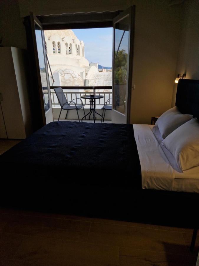 Above Apartments Near The Airport Artemida  Bagian luar foto
